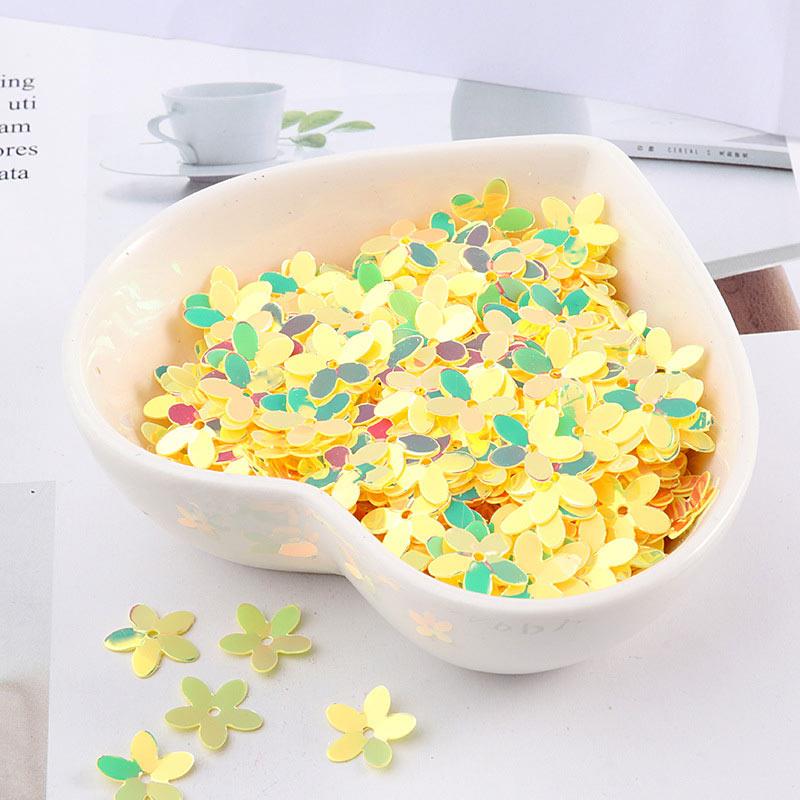 

350 штук 10 мм п’ятипелюсткової квітки з блискітками Плоскі полімерні намистини ПВХ блискітки Матеріали для шиття своїми руками 16