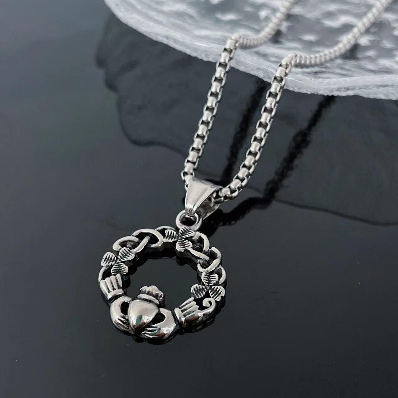 Men s Retro Stainless Steel Four-Leaf Clover Pendant Necklace
