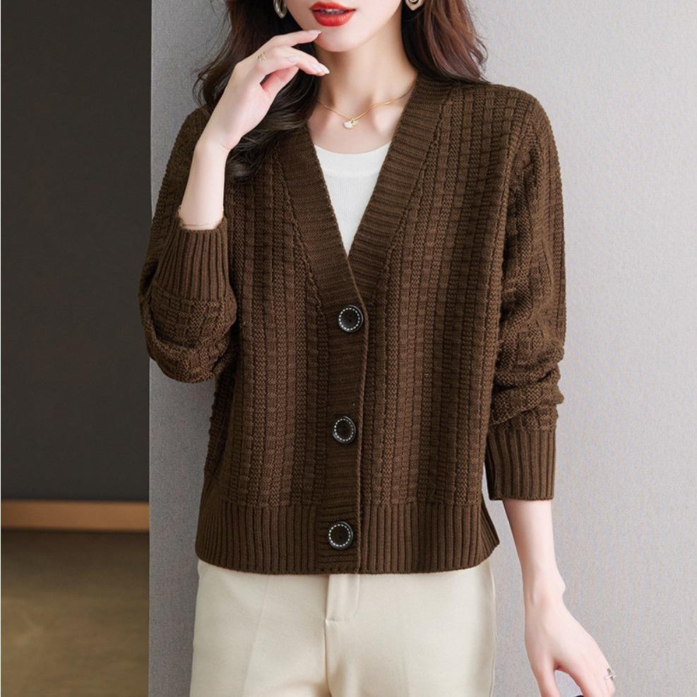 Women's V-Neck Knitted Sweater - 2026 Autumn/Winter, Loose Fit, Versatile, Fashionable Knitwear, Casual Lazy Style.