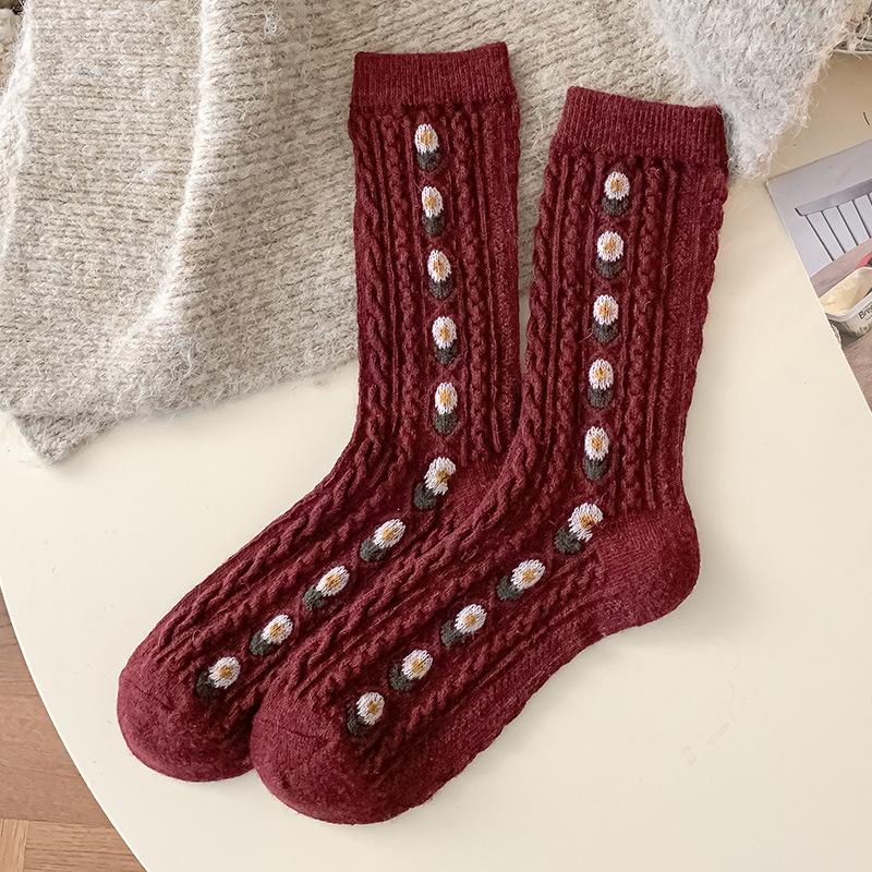 Socks Medium Tube Socks Season Retro Twist Pattern Wool Socks Piled And Thickened To Keep Warm Cute Flower Stockings Women