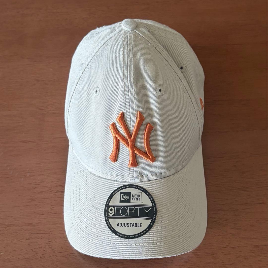 Used New Era 9FORTY NY Yankees Cap Beige Orange Embroidery