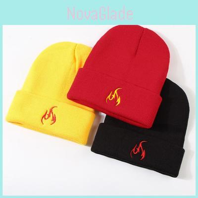 Neue Mode Flammenstickerei Warme Strickmütze Winter Paar Ohrenschutz Beanie