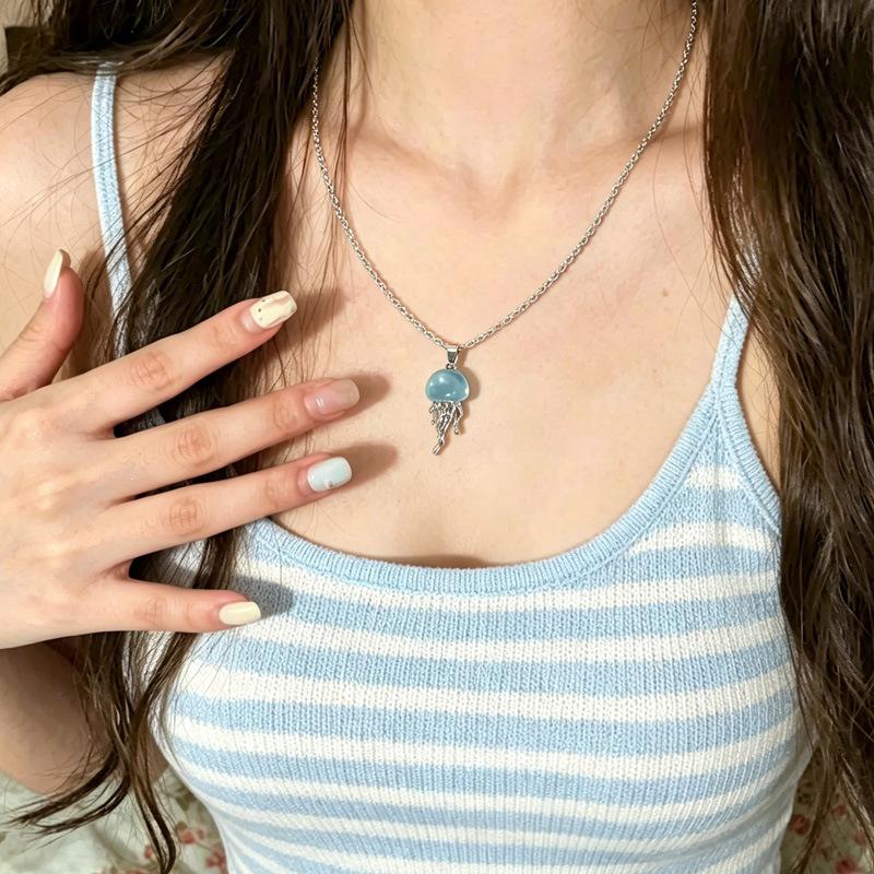 "Deep Sea Healing" Fresh Jellyfish Necklace - Romantic Summer Seaside Accessory