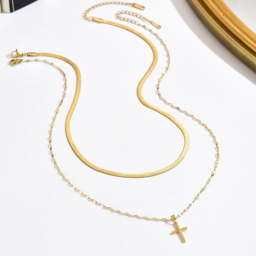 Titanium Steel Cross Pendant Necklace - Elegant Women's Clavicle Chain Jewelry