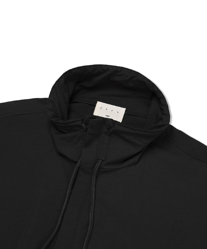 Andagain Utility Layered Pocket Two-Way Zip-Up (Black