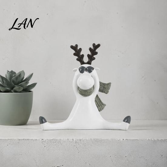 Whimsical Animal Figurines Nordic Minimalist Resin Reindeer Figurine with Knitted Scarf, Cute Healing Deer Statue, Matte White Small Apartment