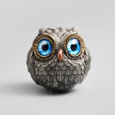 Vintage Big Glass Eyes Owl Beads Resin Figurine Pendant Home Living Room Garden Decorative Ornament For Animal Craft Lovers