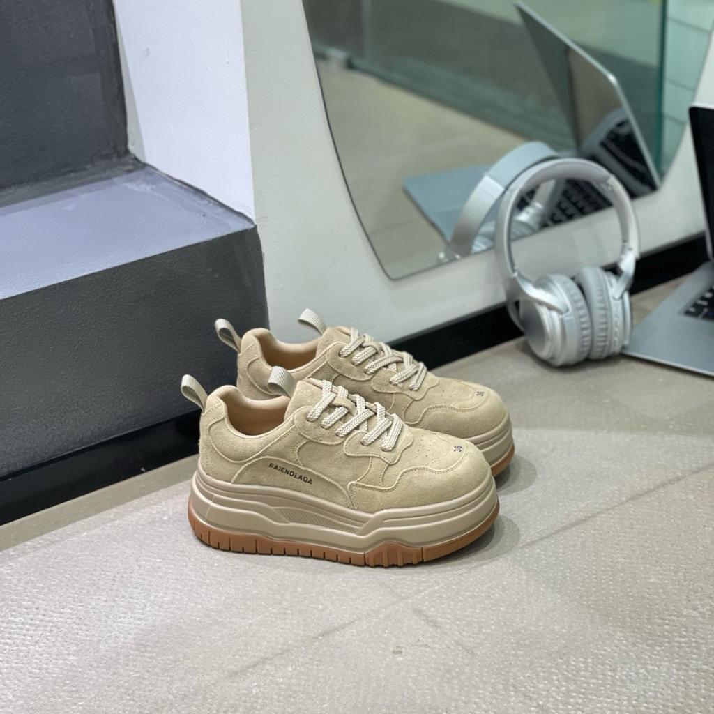 2025 autumn new women's shoes platform height increase casual versatile fashion niche design sense leather board shoes women