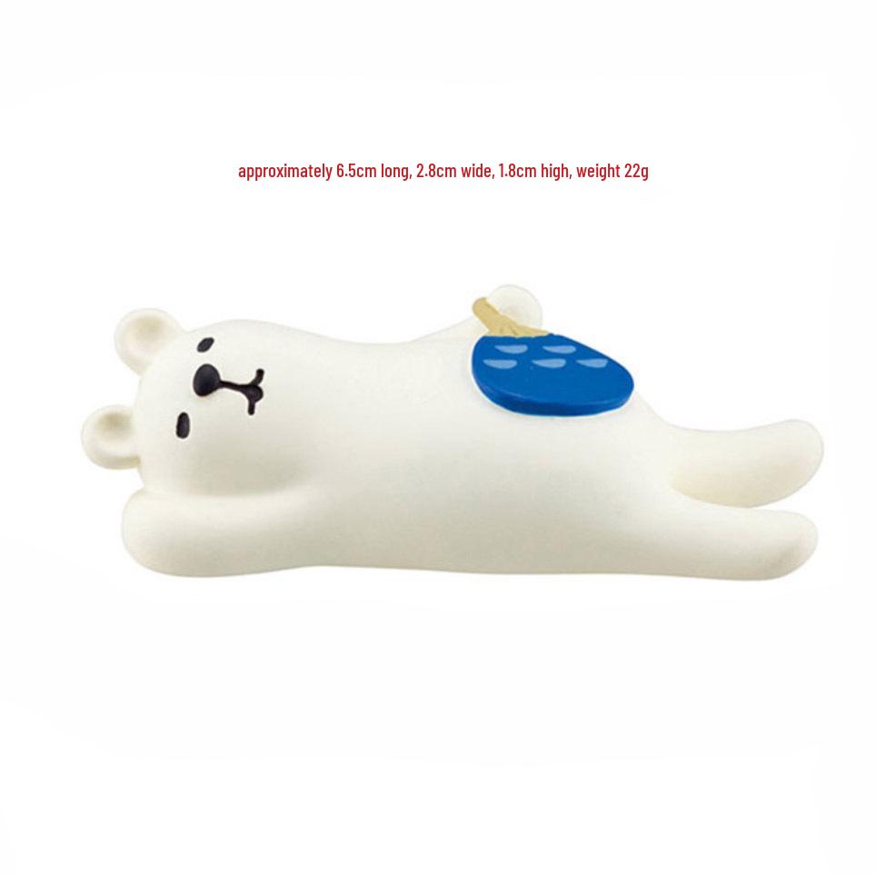 Japanese Style Cat Resin Ornament for Car Console Decoration