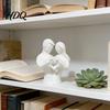 Non-fading Couple Figurine 3D Printed Heart Statue Abstract Minimalist Lovers Embrace Figurine Romantic Desktop Decor for Living Room Bedroom