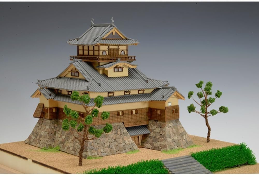 Woody Joe 1/150 Inuyama Castle Wooden Model Assembly Kit (Building)
