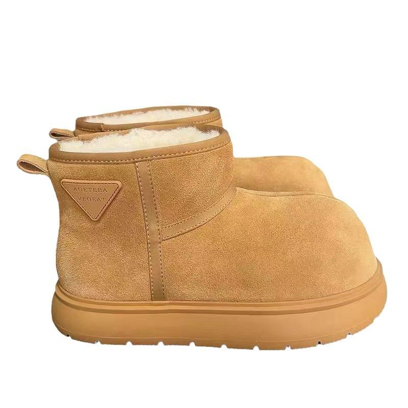 Thick-soled Snow Boots Women's 2025 New Winter Velvet Warm Short Tube Ugly Cute Big Cotton Shoes Bread Shoes Short Boots