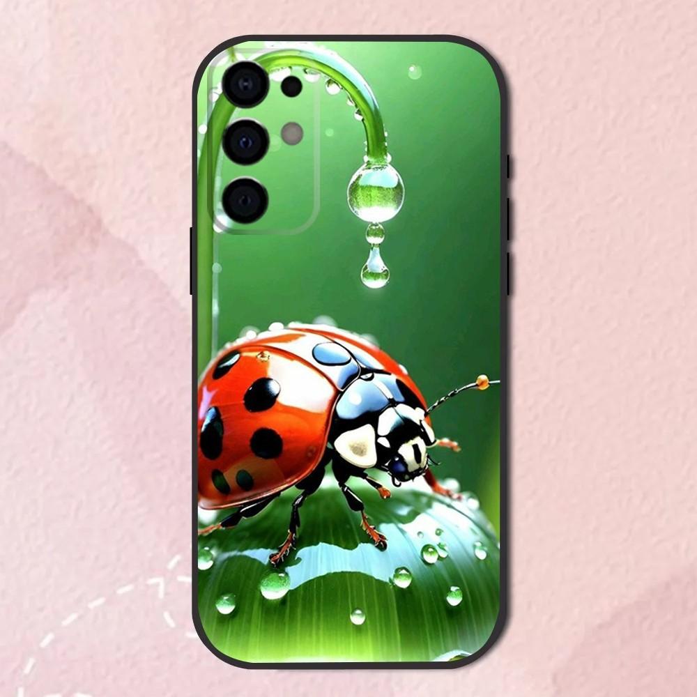 Insect Beautiful Ladybugs Phone Case For Samsung S24,S21,S22,S23,S30,Ultra,S20,Plus,Fe,Lite,Note,10,9,5G Black Soft Cover