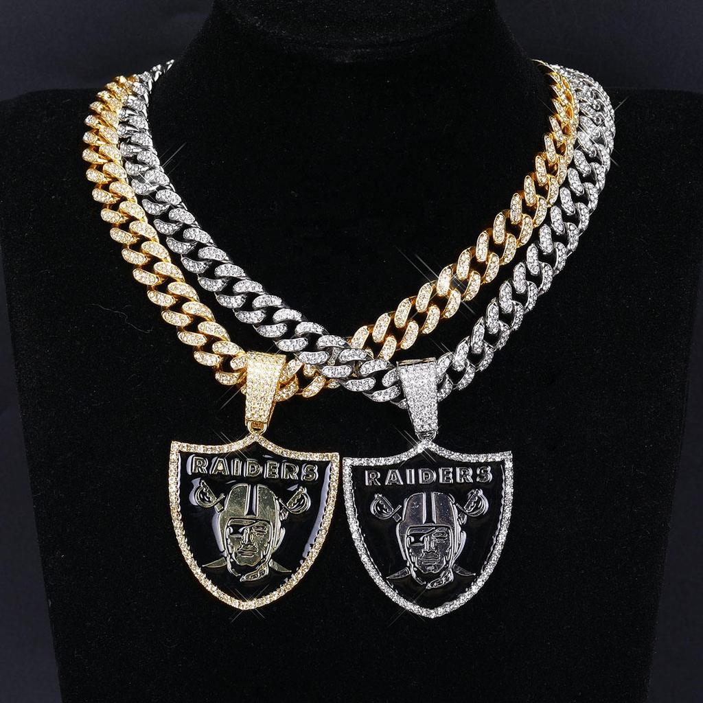 Ledový přívěsek Las Vegas Raiders na řetízku s plnými krystalovými články Šperk Dárek