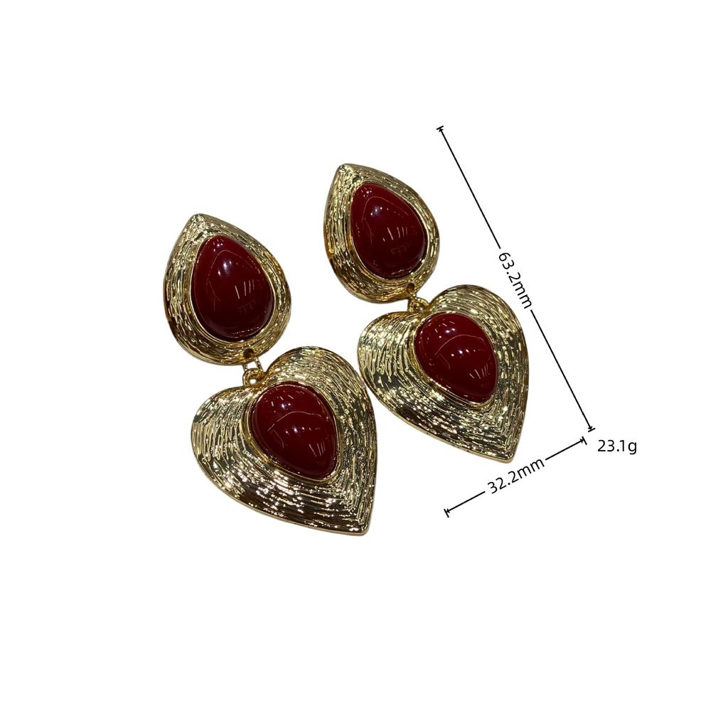 Retro Metal Texture Love Earrings, High-End Women'S Exaggerated Diamond-Set Earrings, Light Luxury Fashion Earrings.