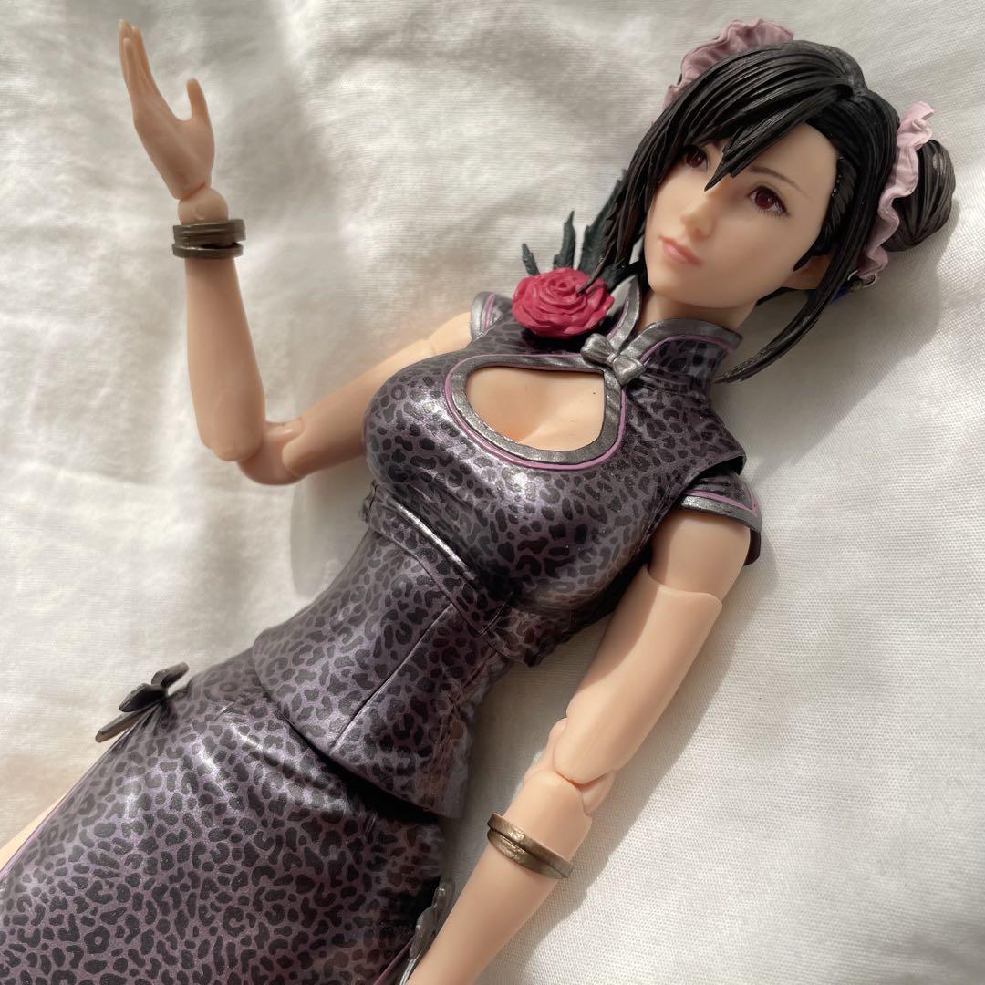 

[USED] Play Arts Kai Figure Tifa Fighter Dress Ver.