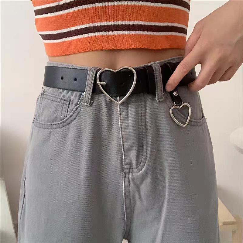 

Модный креативный женский ремень Harajuku с пряжкой в форме сердца и съемной подвеской в виде сердца, простой черный цвет