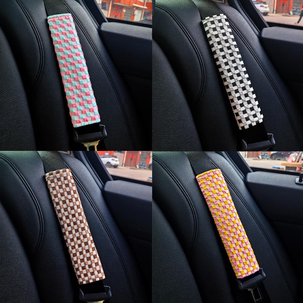 Plaid Car Seatbelt Shoulder Pad: High-Grade, Anti-Wear Fabric Protector for Vehicle Interior