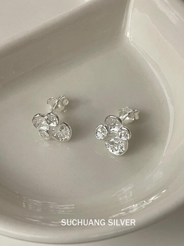 S925 Sterling Silver Petal Stud Earrings: Elegant & Fashionable Flower Design for Women