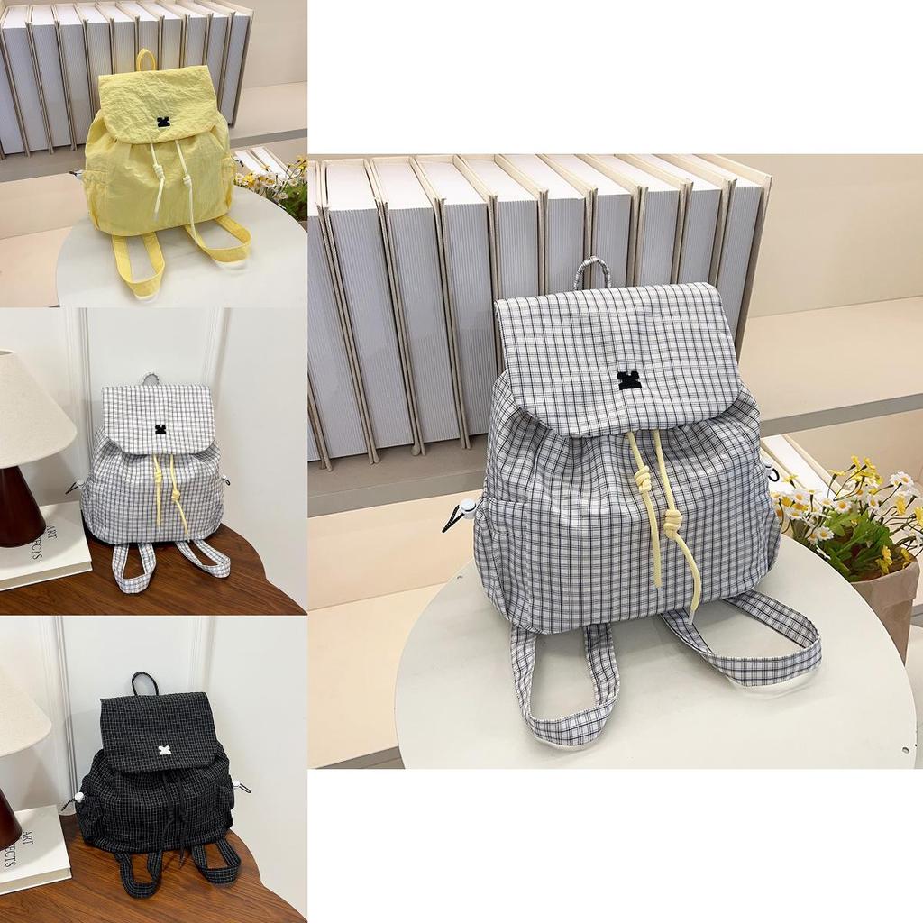 Lässiger karierter Nylon-Schulrucksack mit Nahtdetails für den täglichen Gebrauch