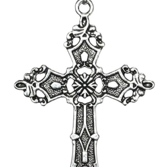 Vintage Necklace for Women Men Baroque Pendant Necklace Hypoallergenic Punk