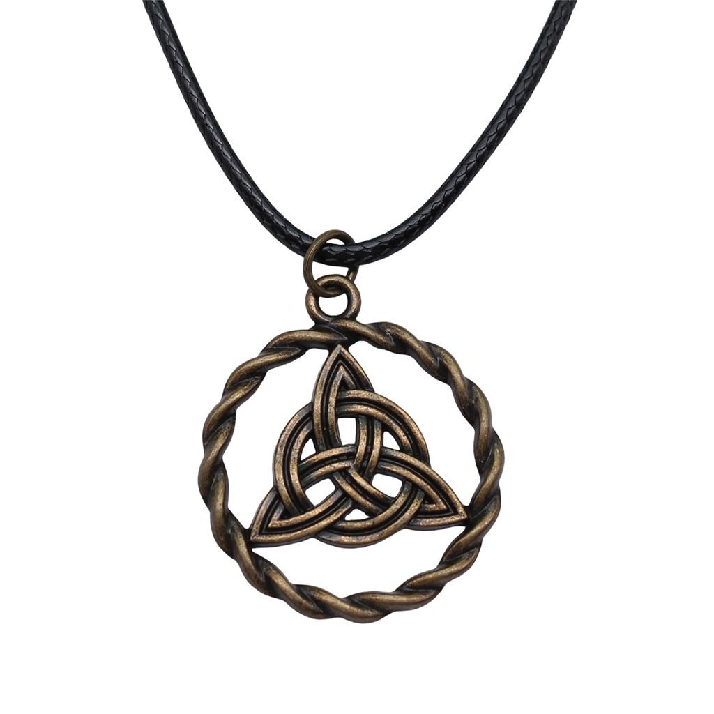 Triquetra Celtic Knot Pendant Necklace Wiccan Occult Protection Jewelry With 45cm Leather Chain