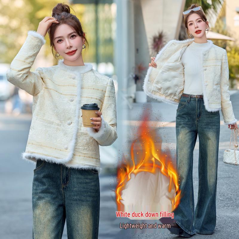 

Женский зимний пуховик из норки с вышивкой - Шикарный стиль YJ6877 M (90-110 jin) белый