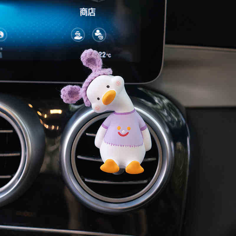Car Accessories Internet Celebrity Duck Car Aromatherapy Perfume Car Console Decoration Supplies Girls