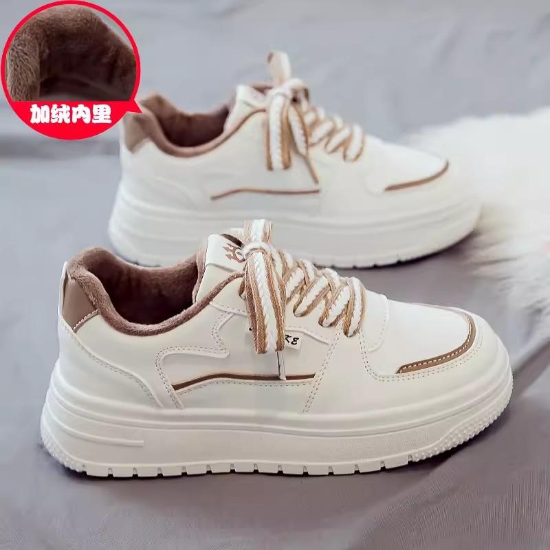 

Fleece thickened warm little white shoes women s autumn and winter new versatile two cotton shoes casual sports board shoes 36