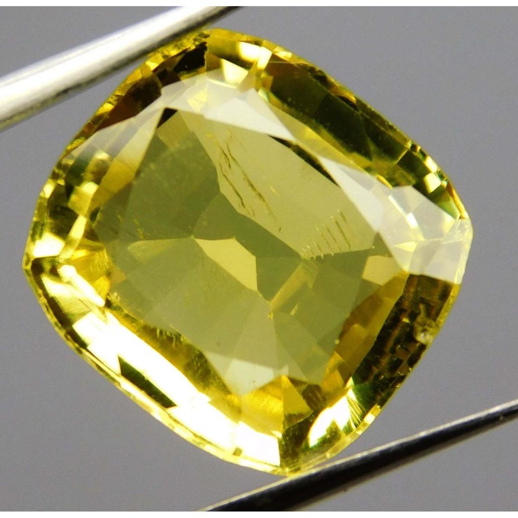 Finest Quality,Natural Yellow Sapphire Faceted Cushion 10 Ct CERTIFIED Gemstone