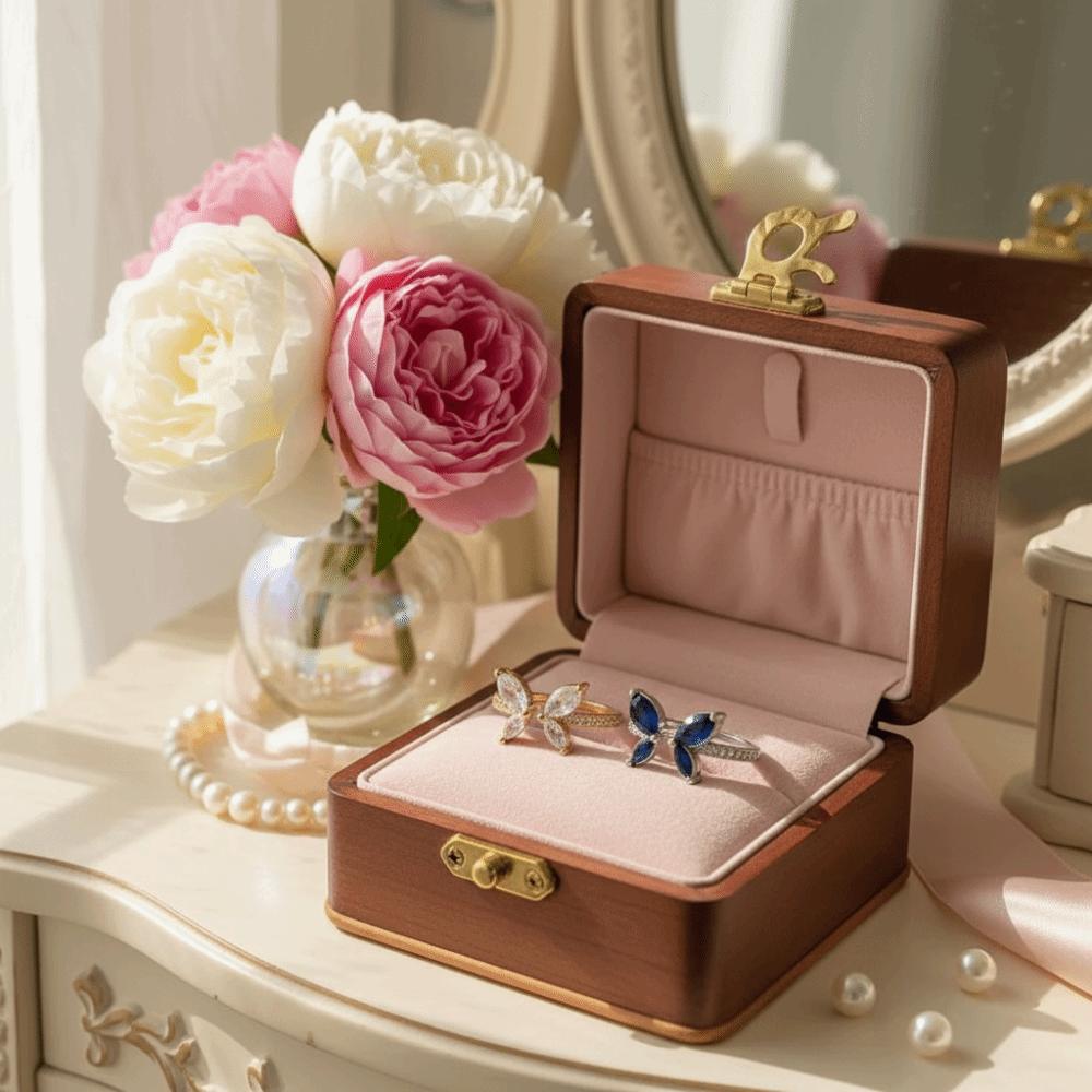 Light Luxury Butterfly Opening Ring Adjustable Crystal Ring Light Luxury Finger Jewelry  Gifts