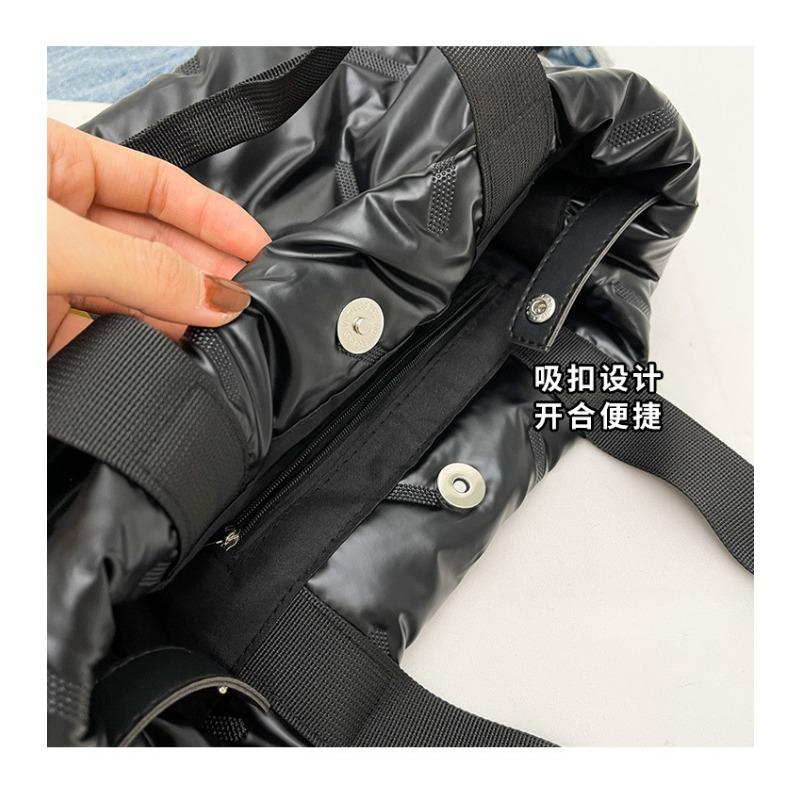 New Women Handheld Underarm Bag Minimalist Glossy Down-Filled Tote Bag Large Capacity Oxford Shoulder Bag