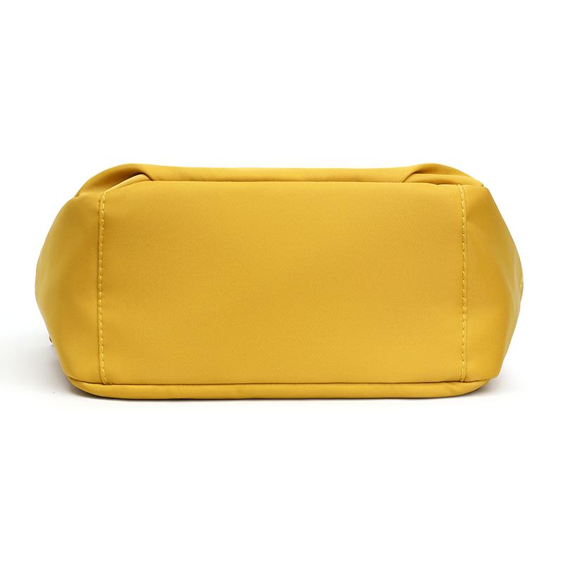 Leichte Nylon-Umhängetasche für Damen, lässige Schulterhandtasche mit verstellbarem Riemen