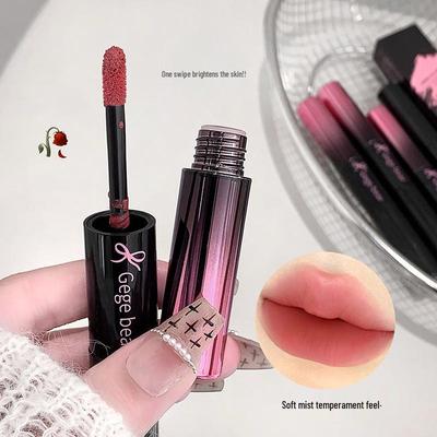 Gege Bear Ice Glaze Luminous Dual-End Lip Glaze: White & Clear Layers, Non-drying, Dual-Effect, Vibrant Color.