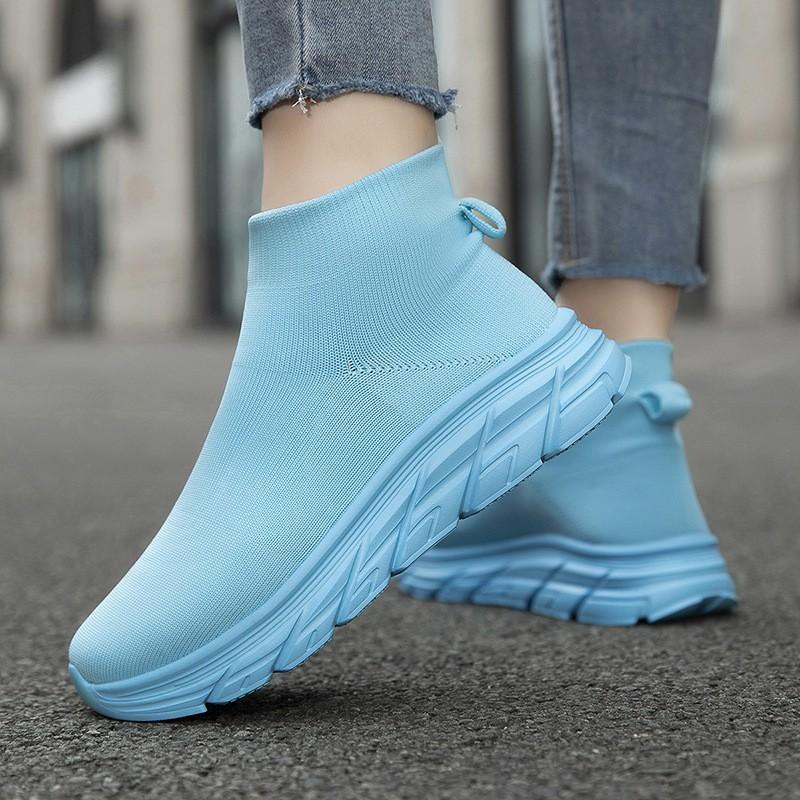Youth Style Shoes Unisex High-Top Slip-On Sneakers Kids Teens Lightweight Breathable Flyknit Mesh Shoes Comfortable Casual Sport Footwear