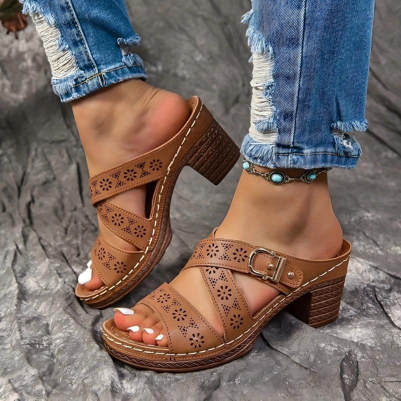 Fashion Plus Size 2025 Summer Open Toe Women’s Slippers Outdoor Casual Chunky Heels Buckle Sandals for Sewing Daily Comfortable Slippers