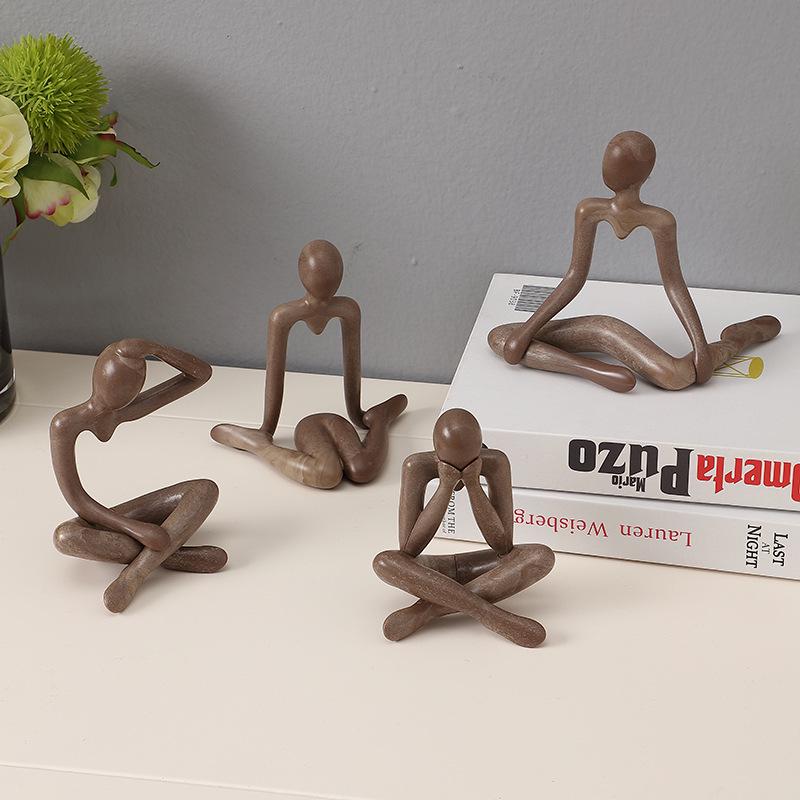 Abstrakte Yoga Denker Ornament: Niedliche Plastikfigur zur Wohnzimmerdekoration