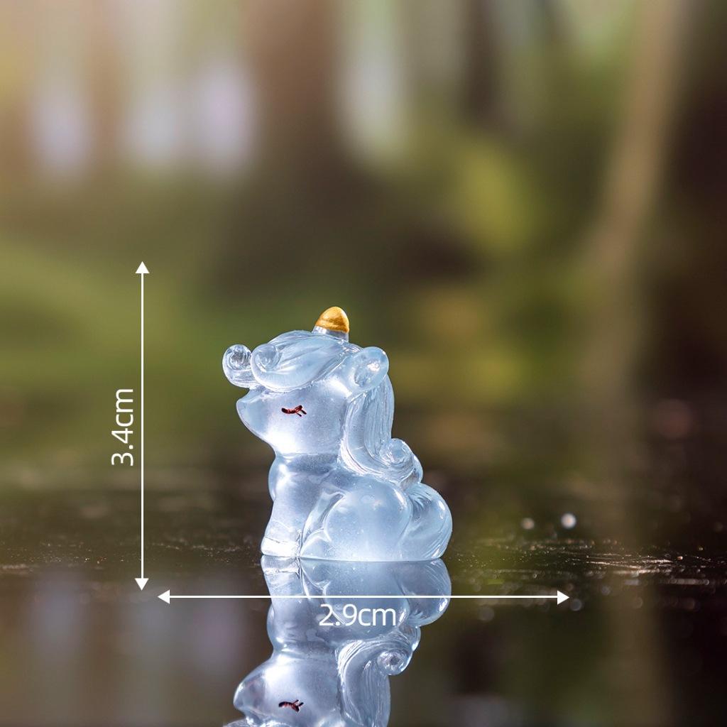 5Pcs Cartoon Luminous Unicorn Miniatures Glow in the Dark Resin Ornaments Fairy Garden Decoration Moss Terrarium Micro Landscape