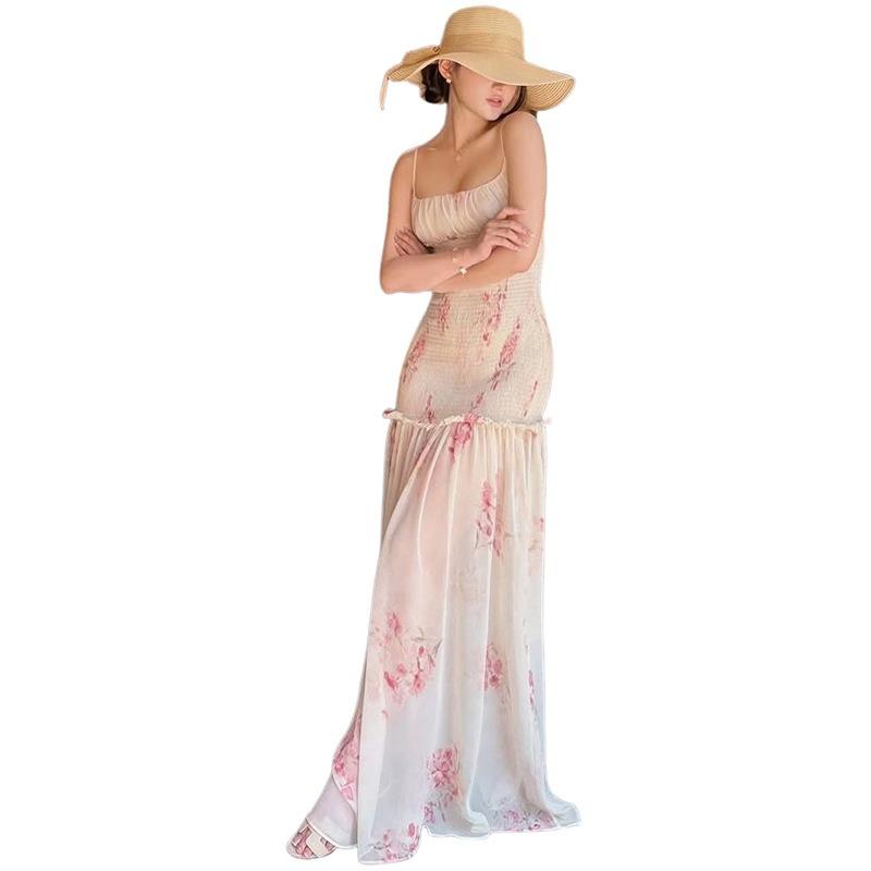 2026 European and American summer new comfortable leisure vacation wind floral suspender high-end design dress women