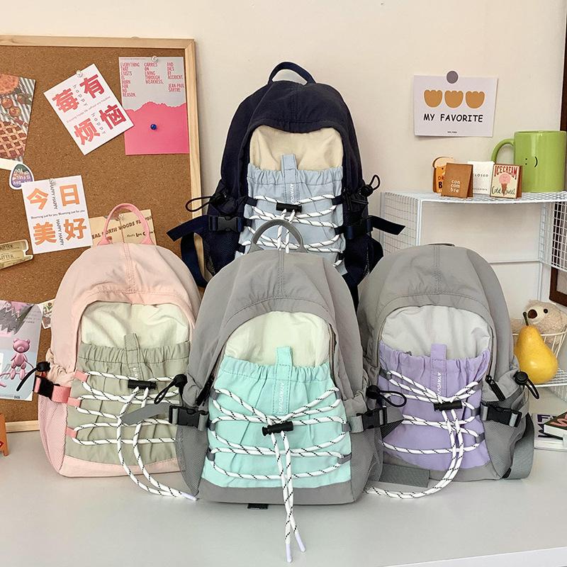 Студенческая школьная сумка женская контрастная цветная строчка легкий маленький рюкзак — фото 6