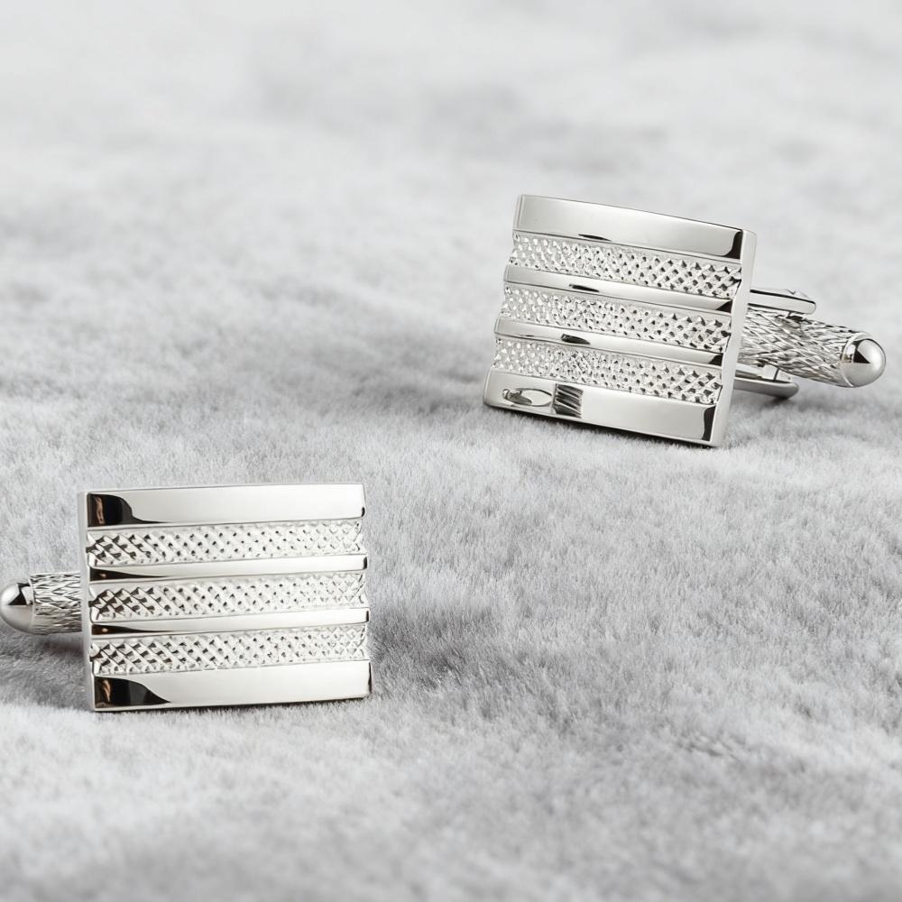 Men's Cufflink Set, Rectangular Silver Embossed Metal Design, Paired with Gift Box.