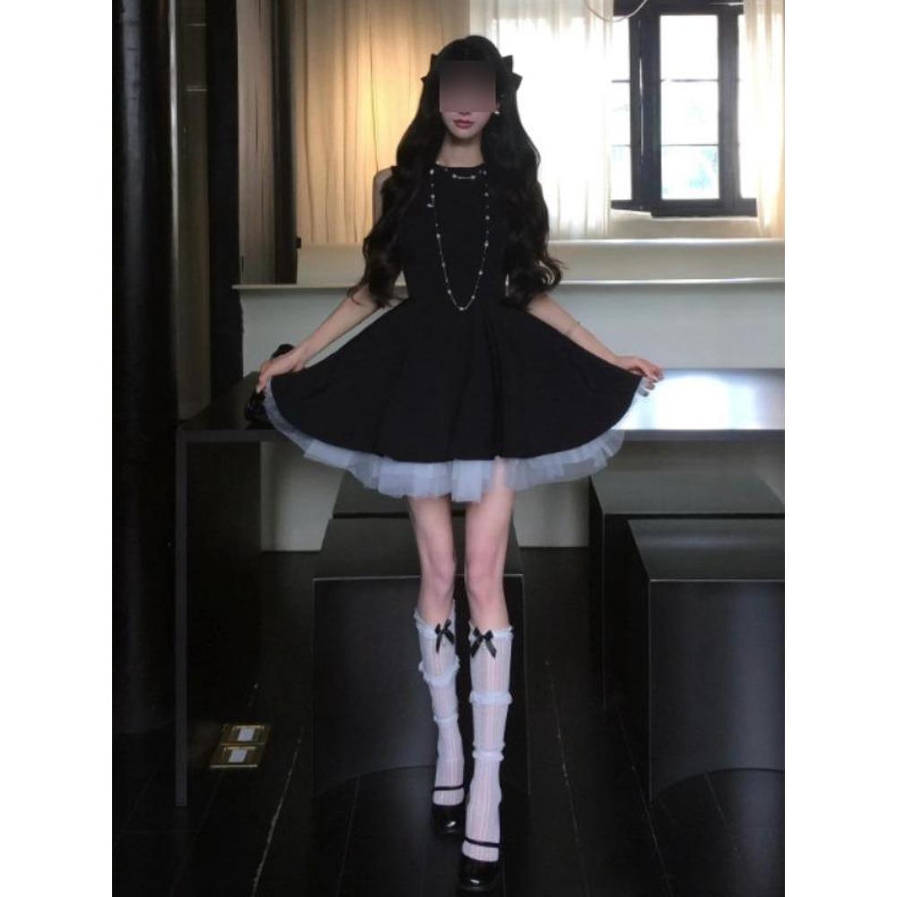 

Черное платье-жилет без рукавов женское летнее с маленькой талией, тонкое, с темпераментом, А-силуэта, короткая юбка XL- (recommended 110-60kg)