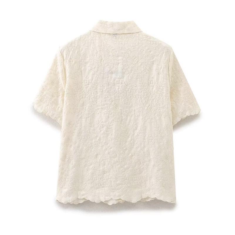 Summer Street Fashion: Embroidered Top & Shorts Set for Women