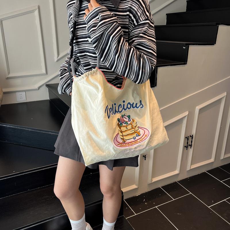 Japanese Niche Design Shopping Bag Women's Handbag Embroidered Flower Nylon Shopping Bag 2025 Summer New Portable