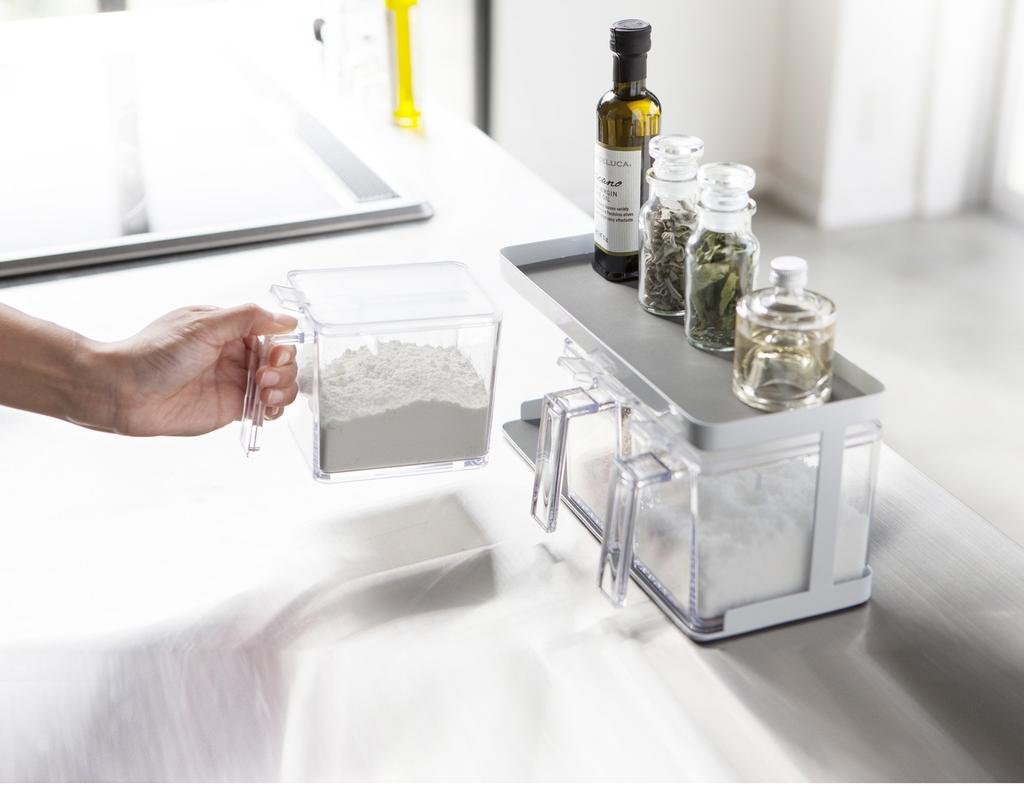 Yamazaki Jitsugyo Kuchyňský úložný stojan na koření, široký, bílý, 3278