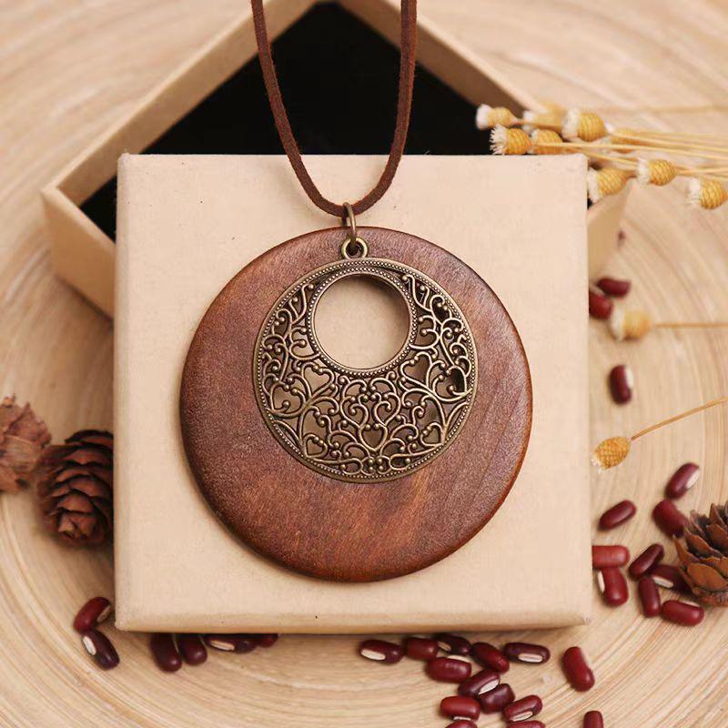 Retro Leather Rope Necklace with Wooden Alloy Pendant for Cotton and Linen Sweaters
