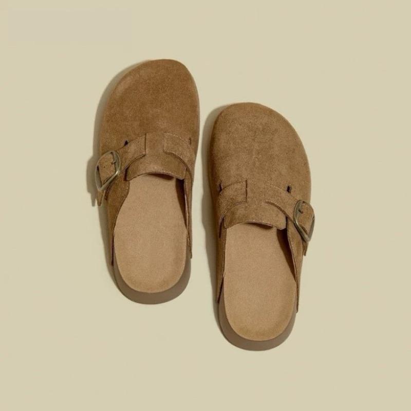 Thick-soled heightened women's toe slippers are worn with a new autumn casual kick and shoes