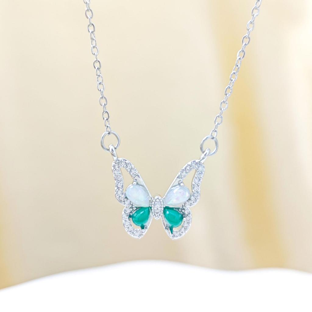 Colorful Butterfly Necklace - Elegant Clavicle Chain Jewelry with High-End Design