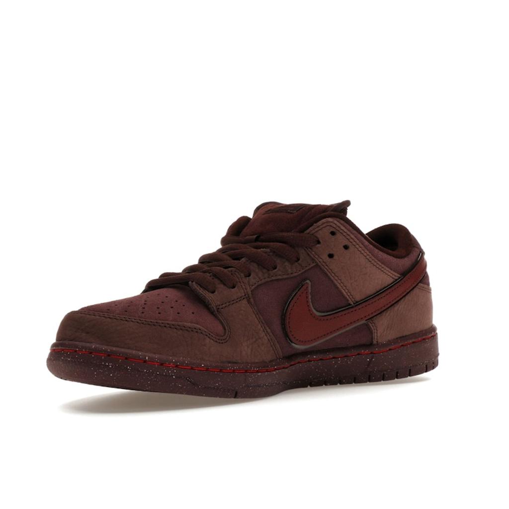 Nike Dunk Low Premium SB Kolekce City of Love - Burgundy Crush Pánské Tenisky Červená Tmavě Červená Zemitá FN0619-600