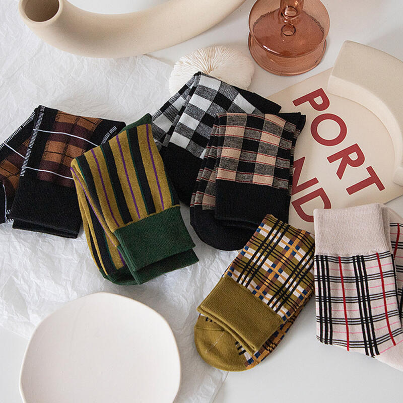 Swing Check Point Pattern Mid-Calf Women's Long Socks